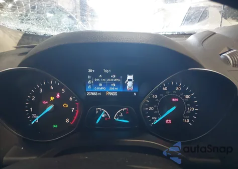 2017 Ford Escape Se z USA, uszkodzony, nr VIN 1FMCU9GD4HUB14856